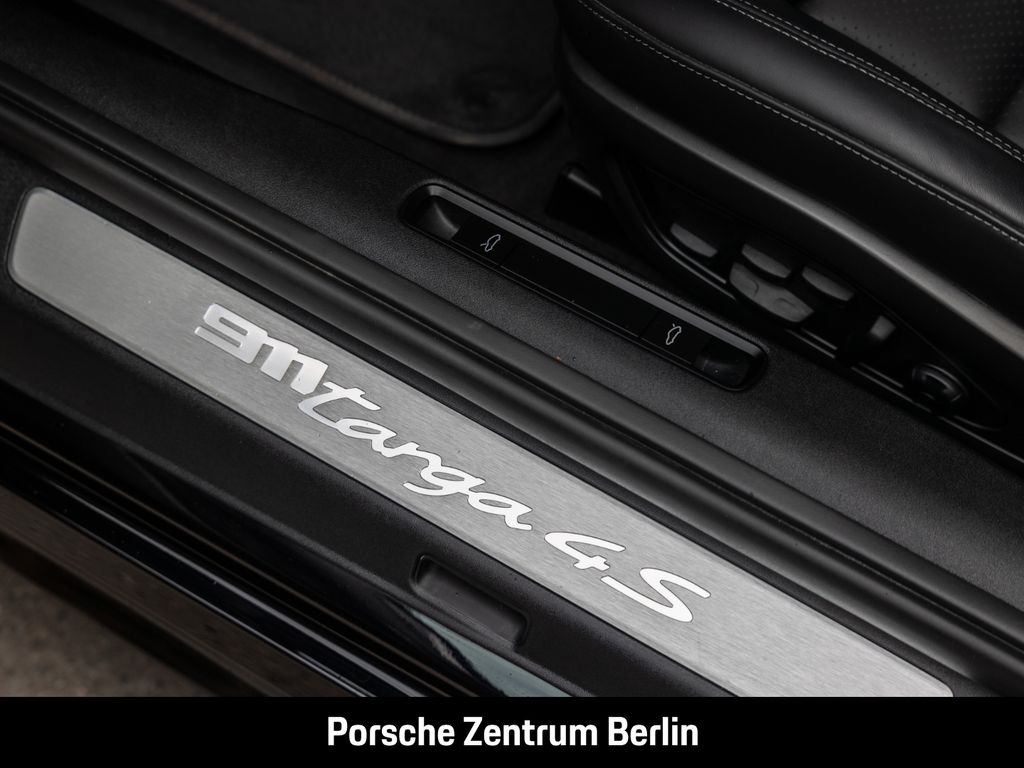 Porsche 992 2024