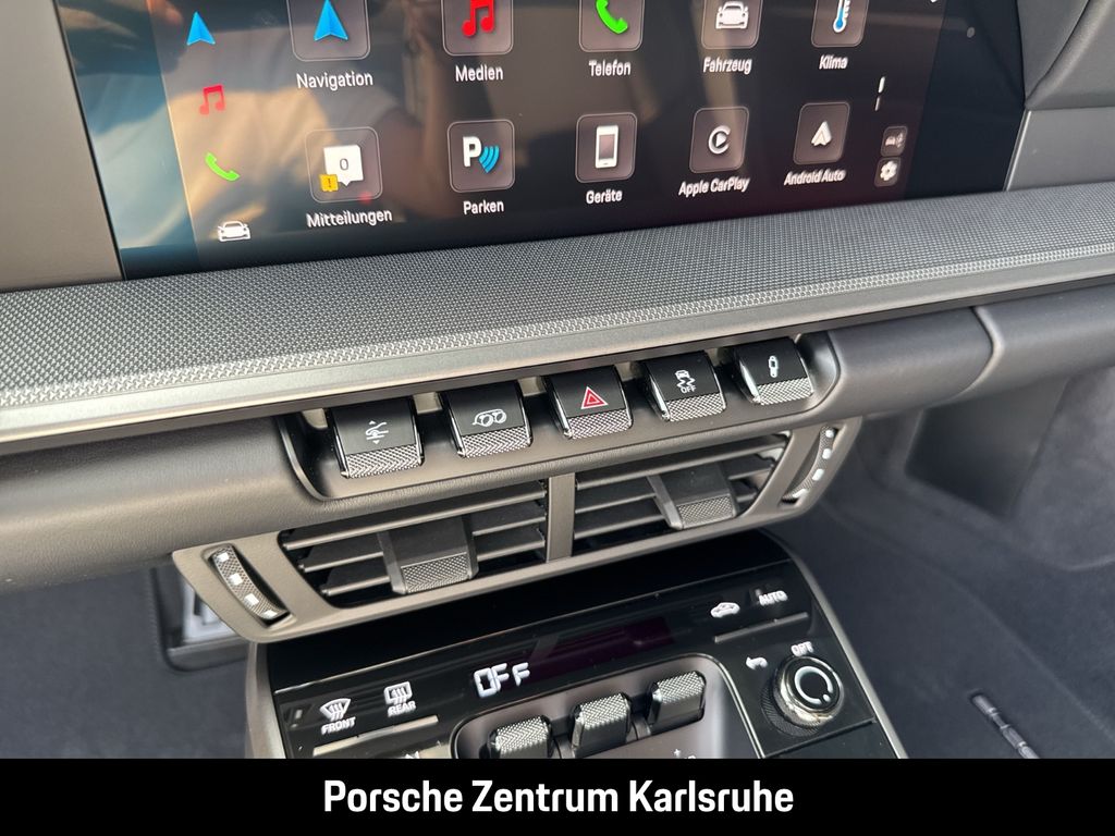 Porsche 992 2025