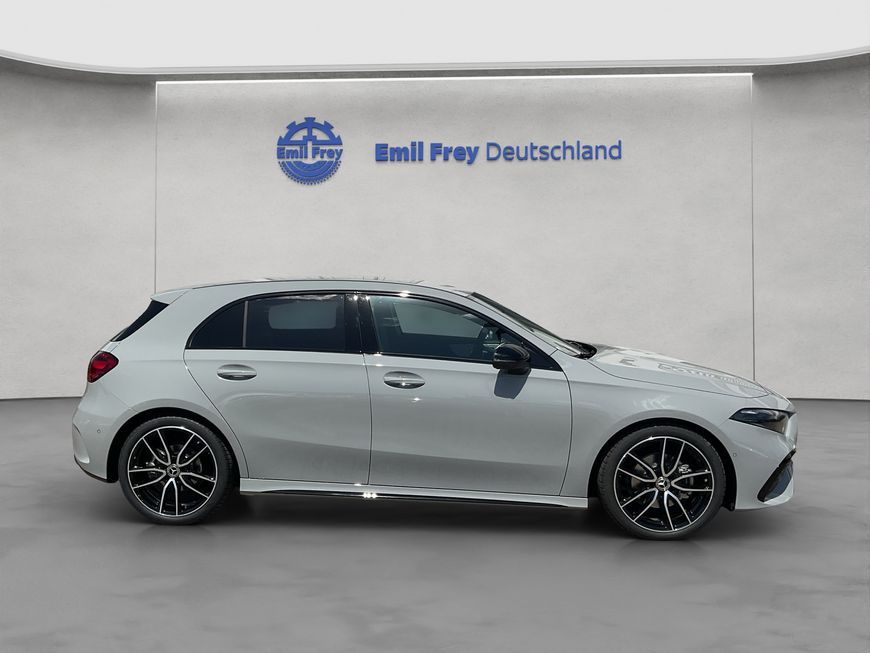 Mercedes-Benz A 180 2025