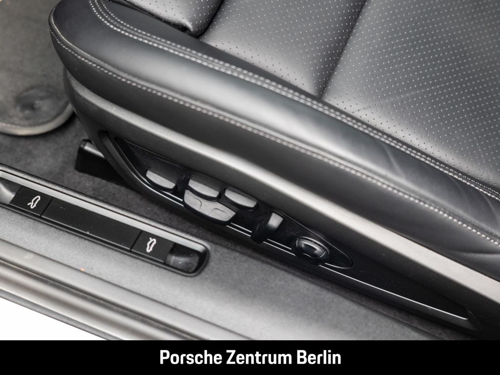 Porsche 992 2024
