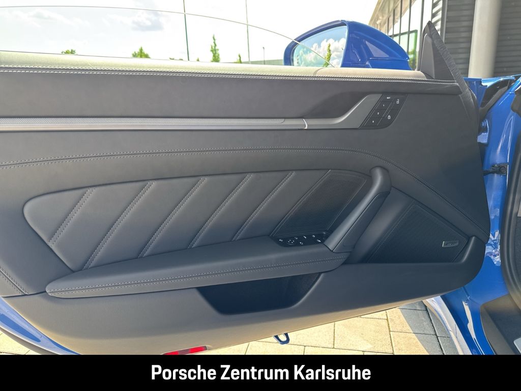 Porsche 992 2025