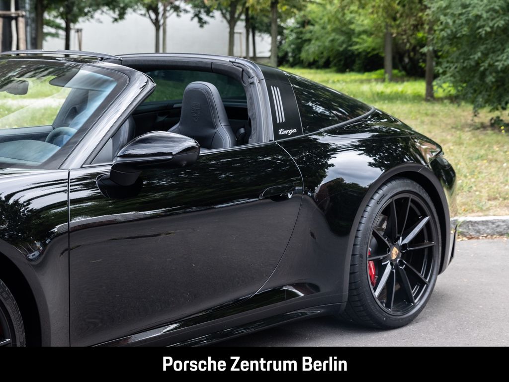 Porsche 992 2024