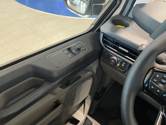 Ford Transit Custom 2025