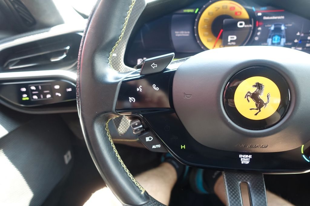 Ferrari 296 GTB 2023