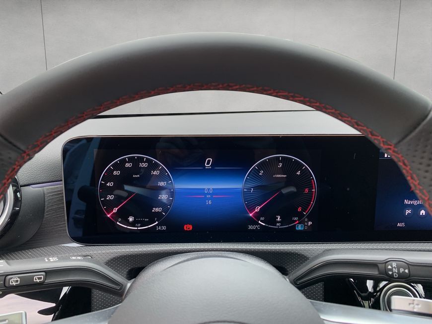 Mercedes-Benz A 200 2025