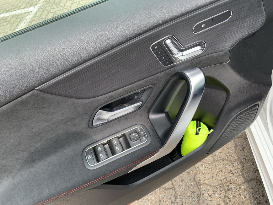 Mercedes-Benz A 200 2025