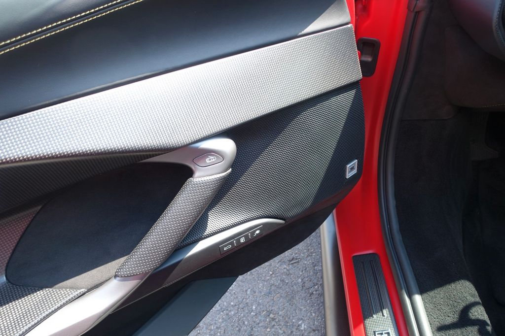 Ferrari 296 GTB 2023