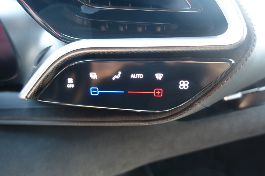 Ferrari 296 GTB 2023