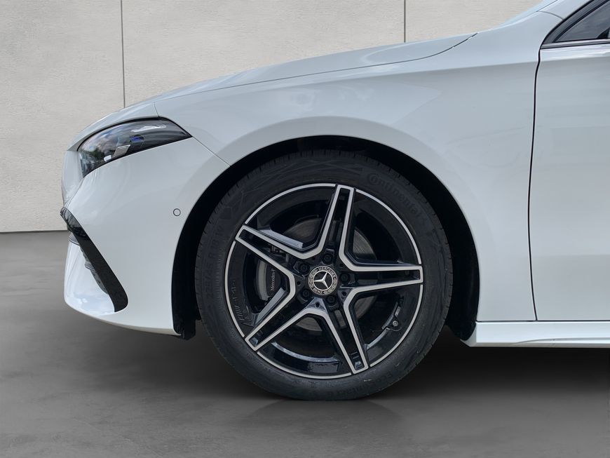 Mercedes-Benz A 200 2025