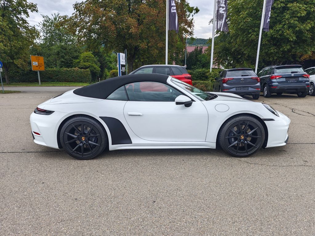 Porsche 992 2024