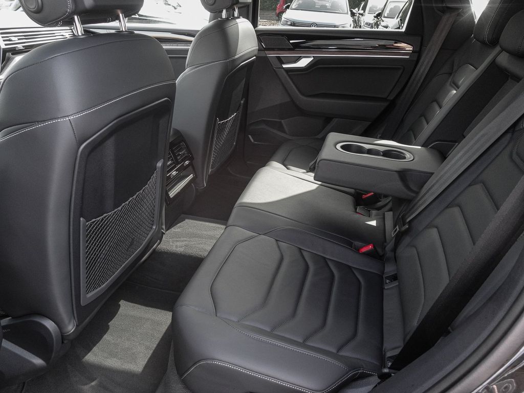 Volkswagen Touareg 2025