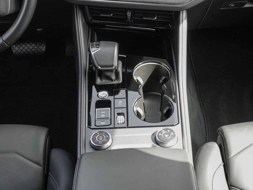 Volkswagen Touareg 2025