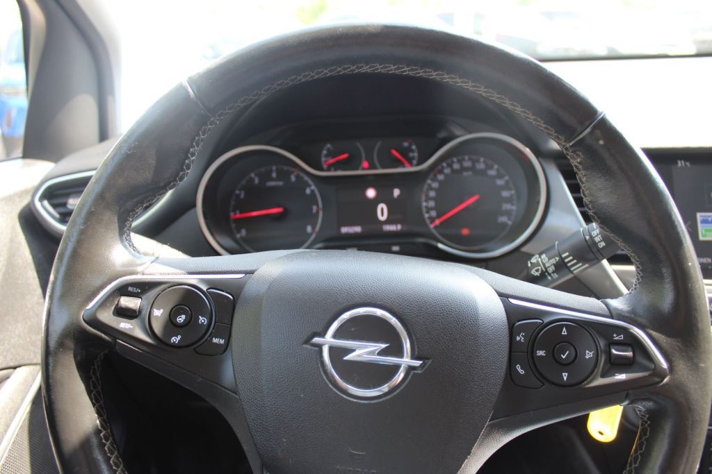 Opel Crossland (X) 2022