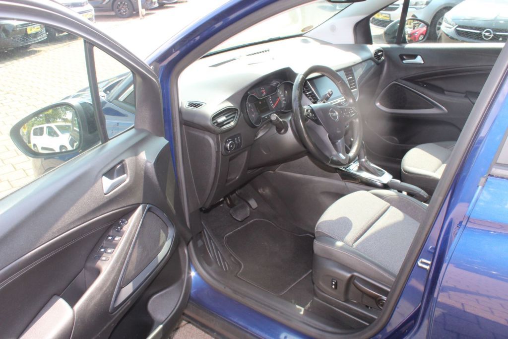 Opel Crossland (X) 2022