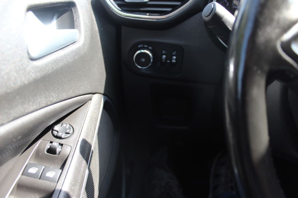 Opel Crossland (X) 2022