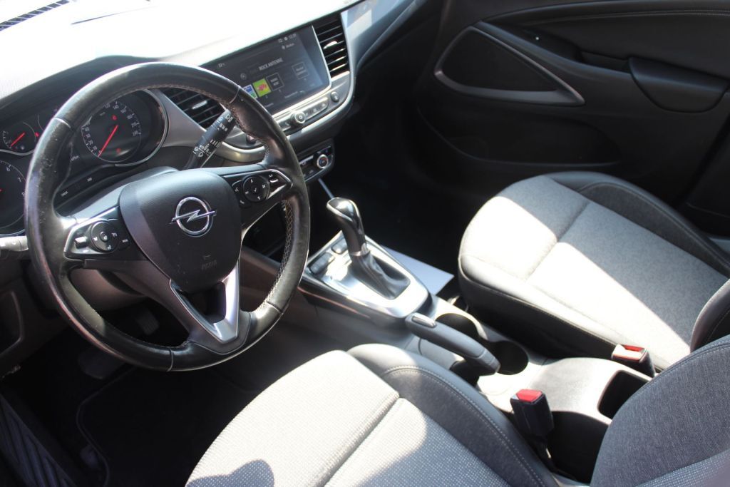 Opel Crossland (X) 2022