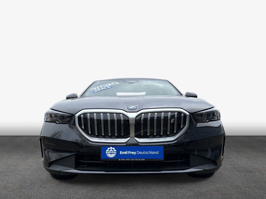 BMW i5 2025