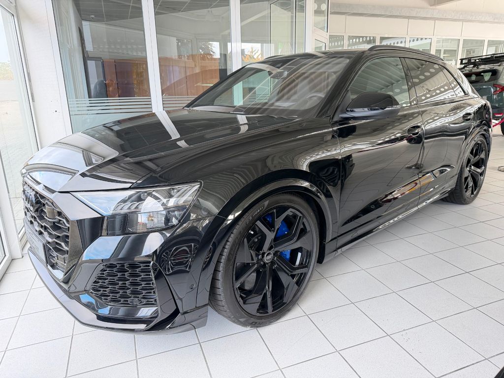Audi RSQ8 2024