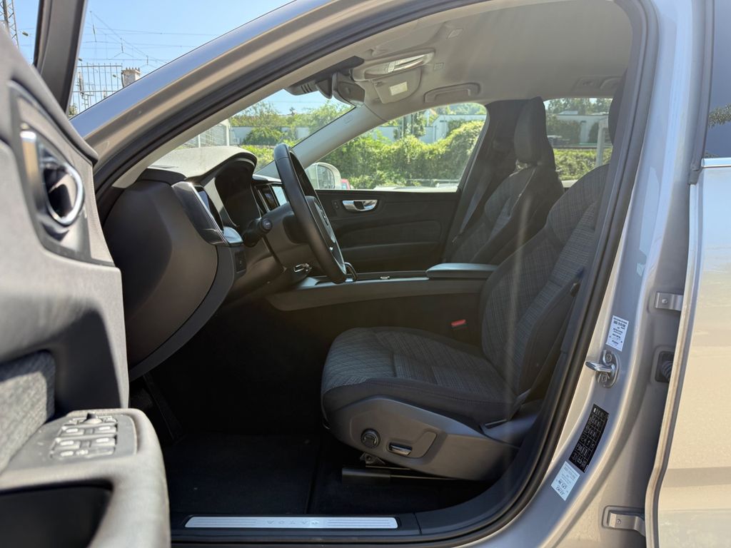 Volvo XC60 2023
