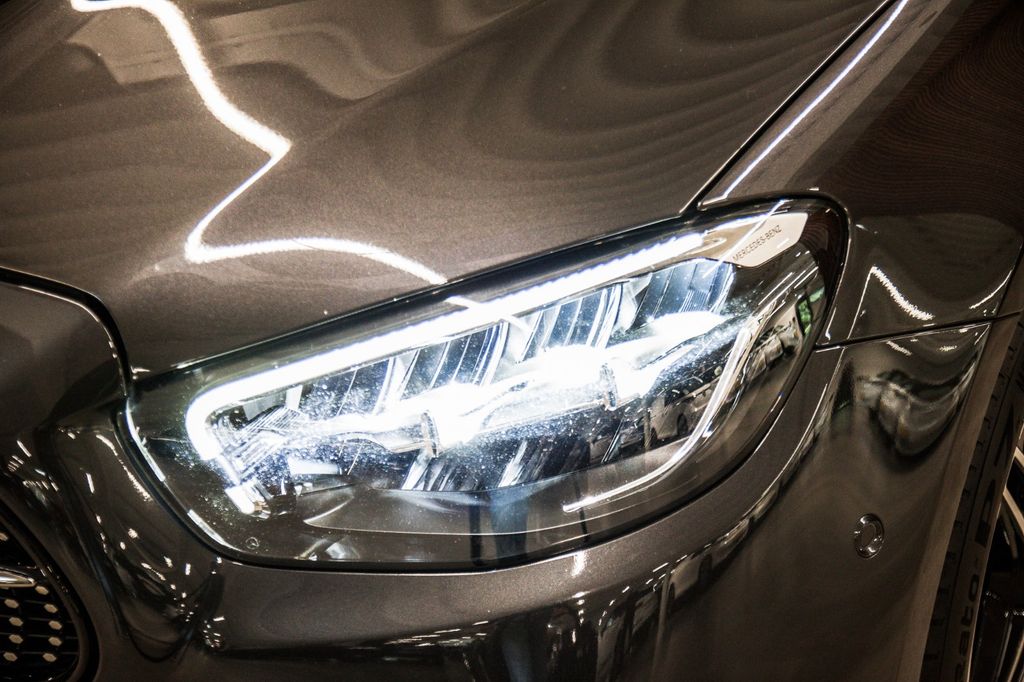 Mercedes-Benz E 300 2022