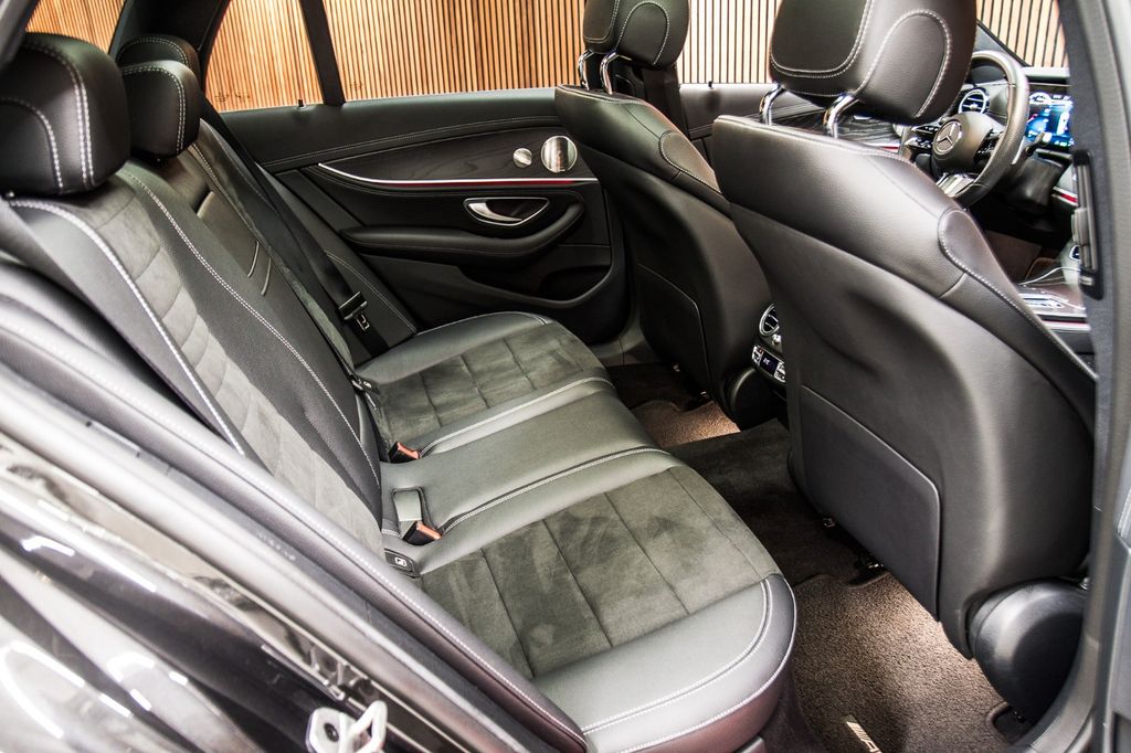 Mercedes-Benz E 300 2022