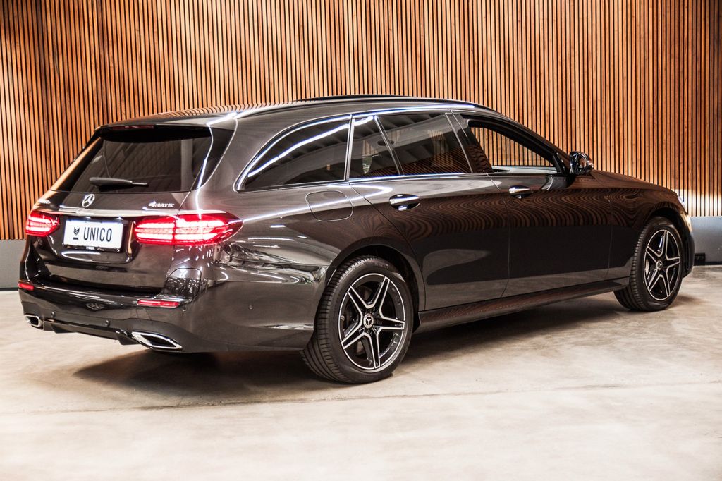 Mercedes-Benz E 300 2022