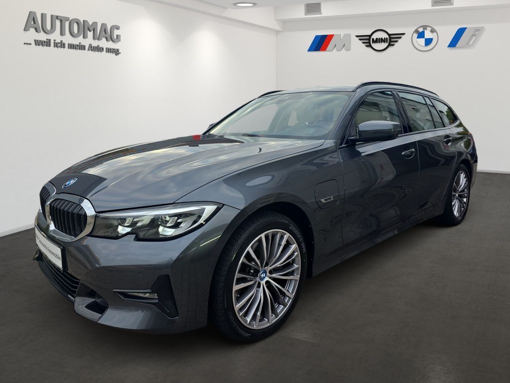 BMW 320 2022