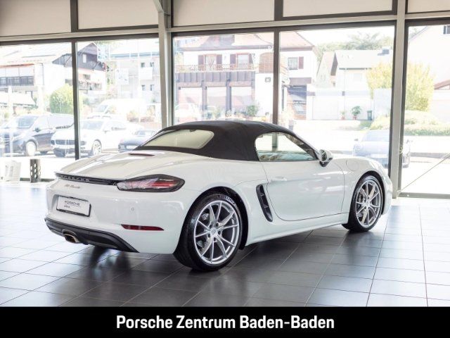 Porsche Boxster 2024