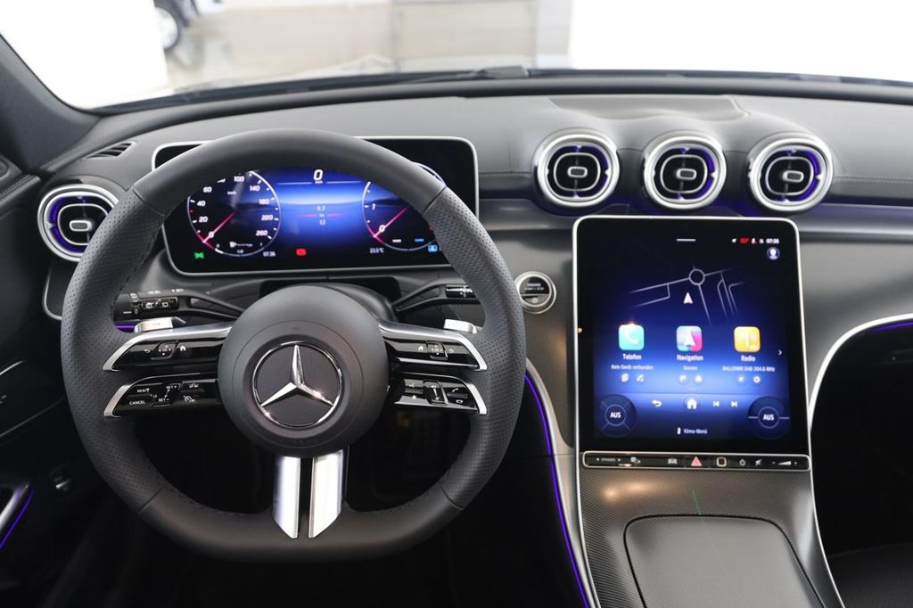 Mercedes-Benz C 220 2025