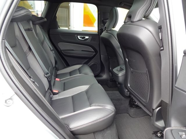 Volvo XC60 2024