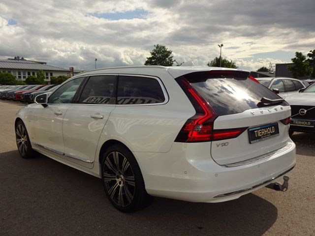 Volvo V90 2021