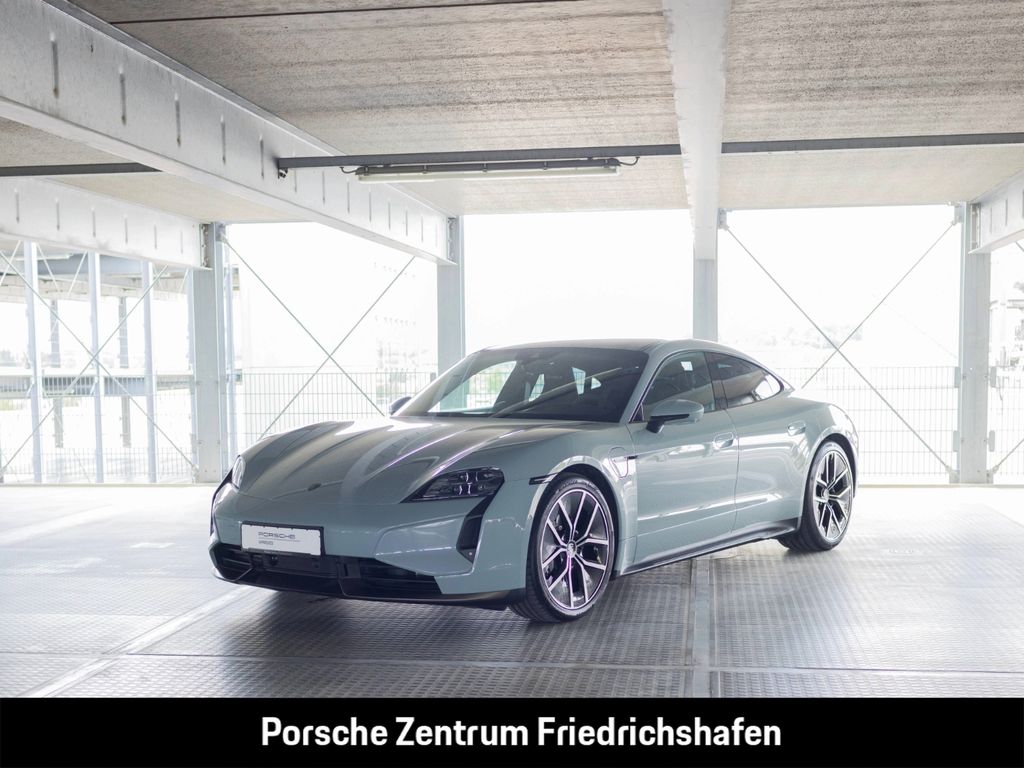 Porsche Taycan 2024