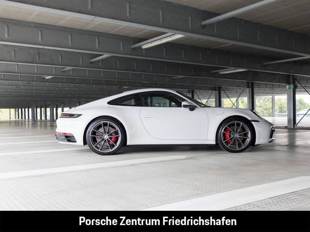 Porsche 992 2024