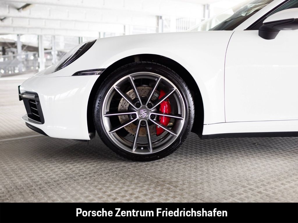 Porsche 992 2024