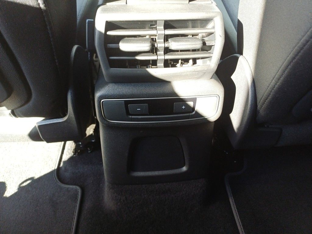 Audi Q4 2022