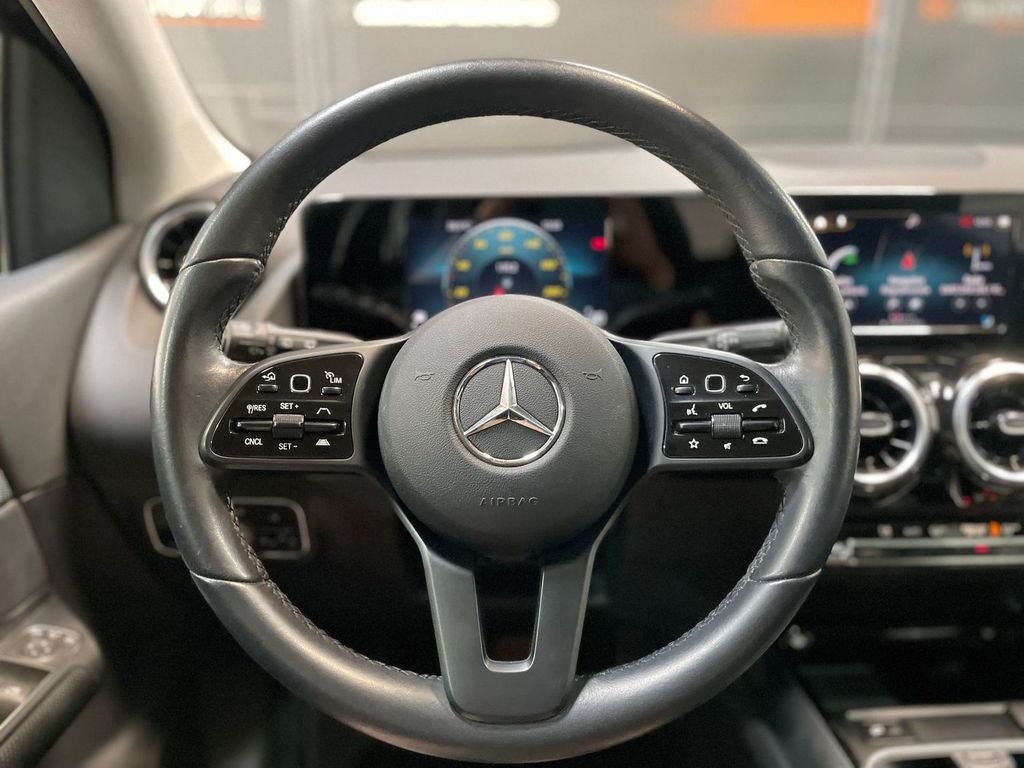 Mercedes-Benz B 180 2022