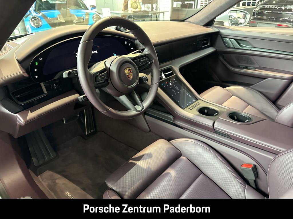 Porsche Taycan 2023