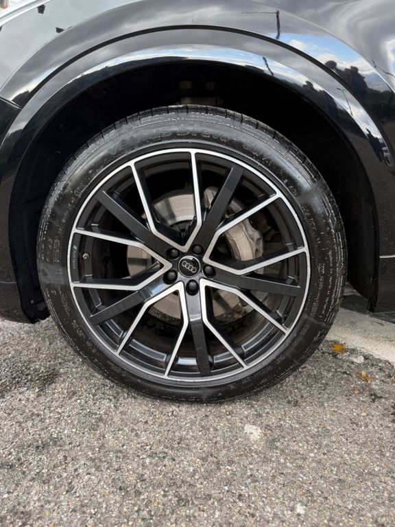 Audi Q8 2020
