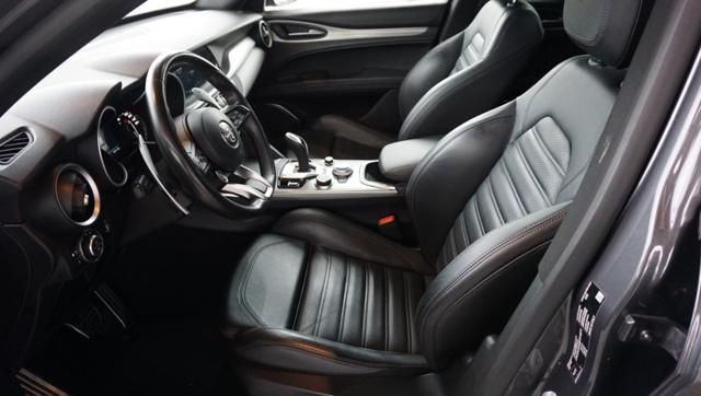 Alfa Romeo Stelvio 2021