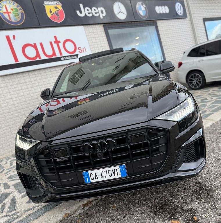 Audi Q8 2020