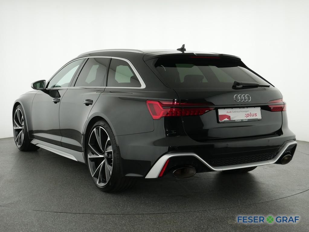 Audi RS6 2024