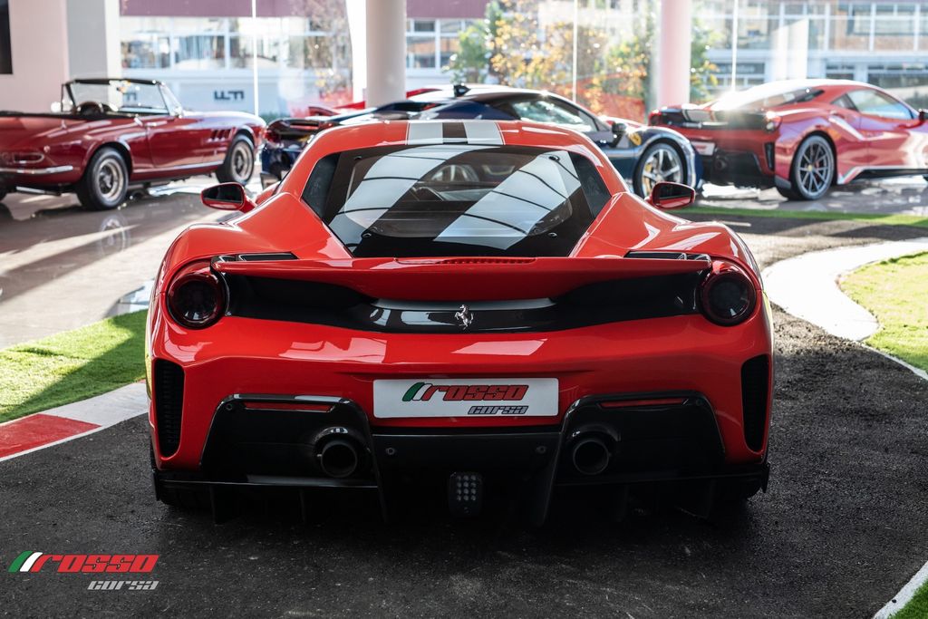 Ferrari 488 Pista 2019