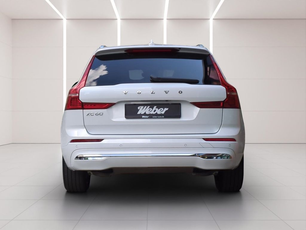 Volvo XC60 2022