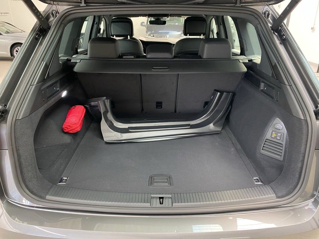 Volkswagen Touareg 2025