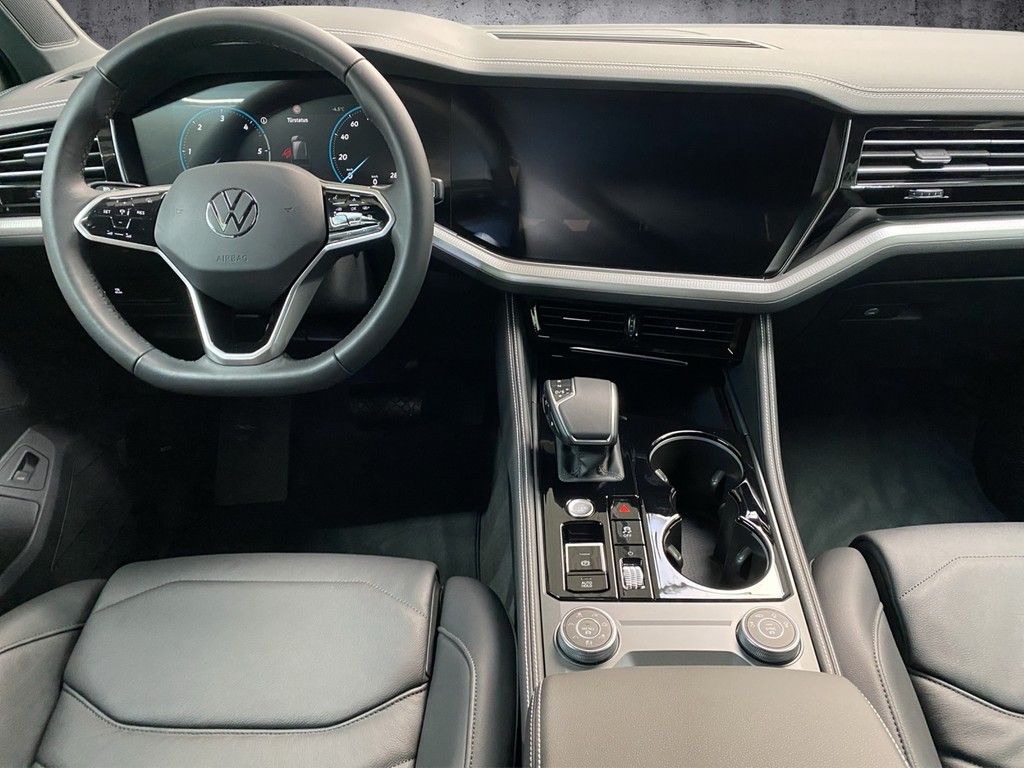 Volkswagen Touareg 2025