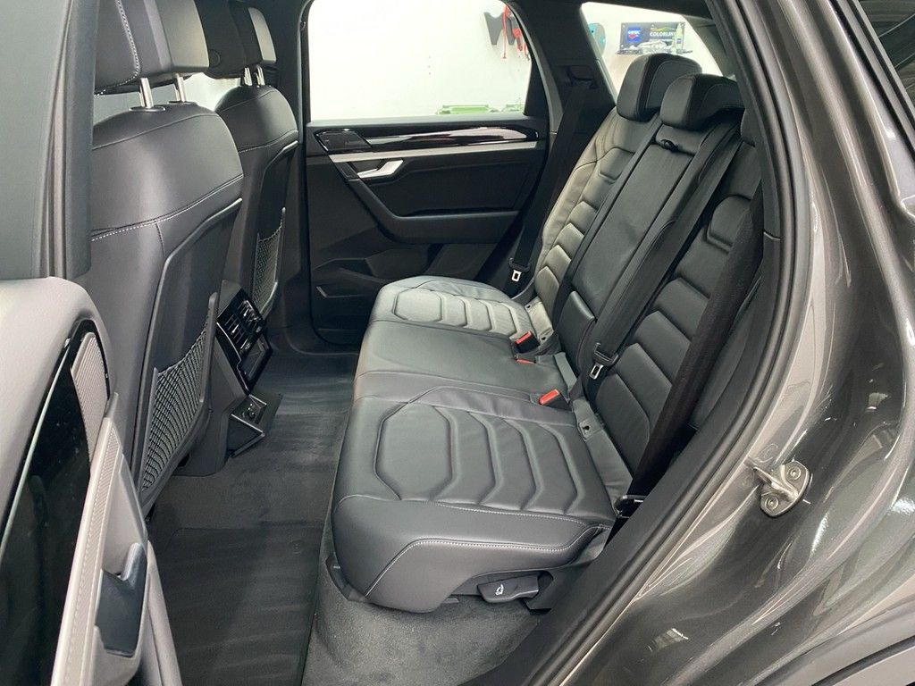 Volkswagen Touareg 2025