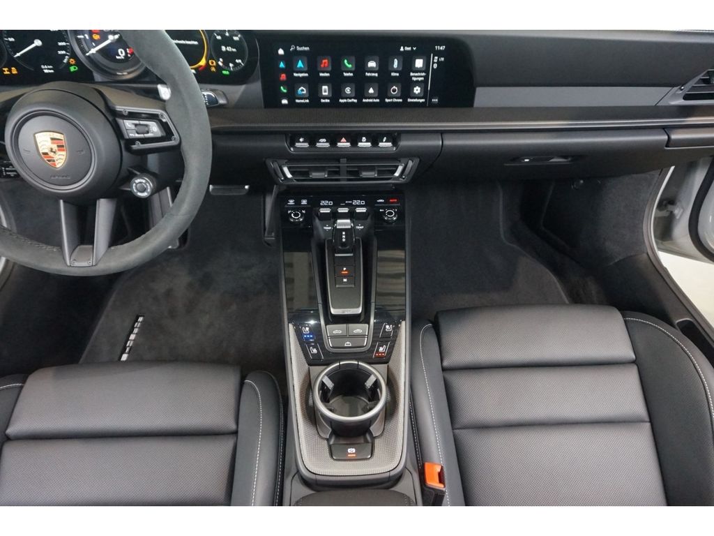 Porsche 911 2023