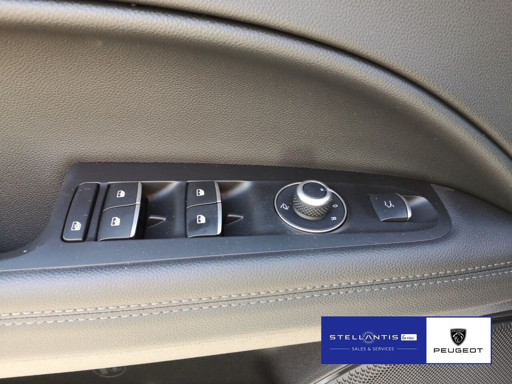 Alfa Romeo Stelvio 2025