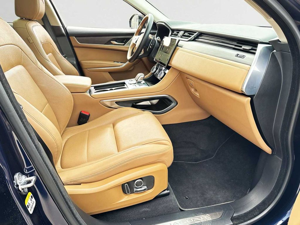 Jaguar F-Pace 2021