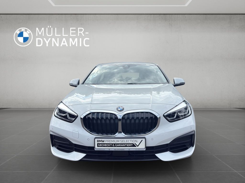 BMW 116 2024